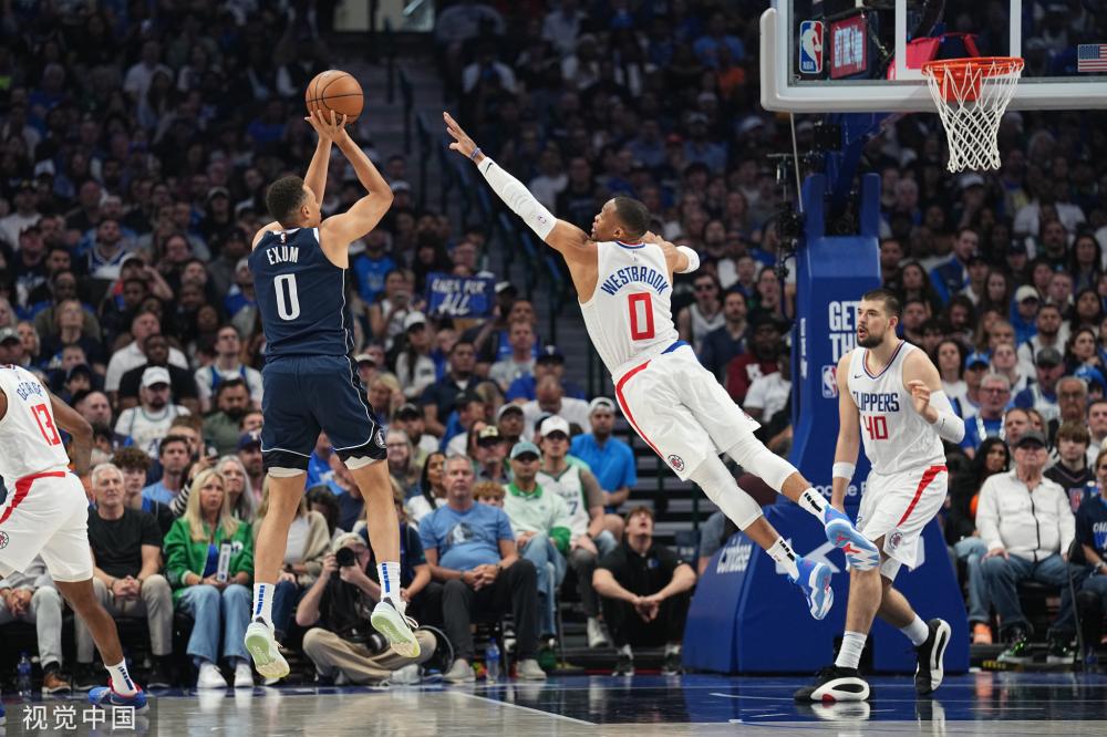 再次为俱乐 再次为俱乐