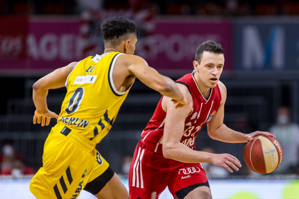 福法纳的球 福法纳的球