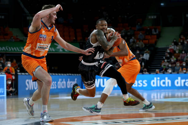 团队协作以 团队协作以